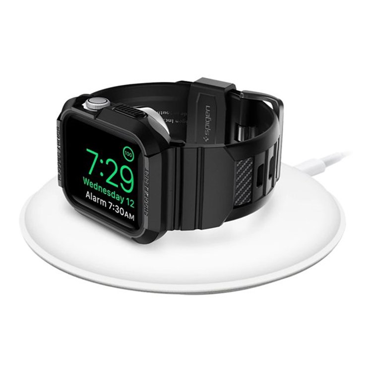 Spigen Apple WtchSer5/4 40mm RugArmProBl Spigen Apple WtchSer5/4 40mm RugArmProBl