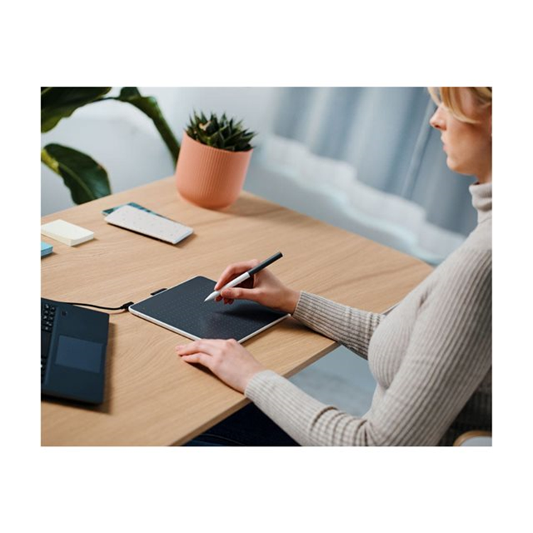 WACOM One pen tablet medium - S