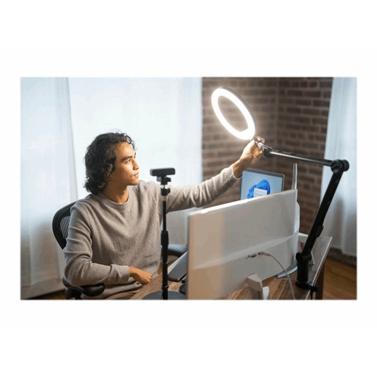 Kensington A1010 Telescoping Desk Stand Kensington A1010 Telescoping Desk Stand
