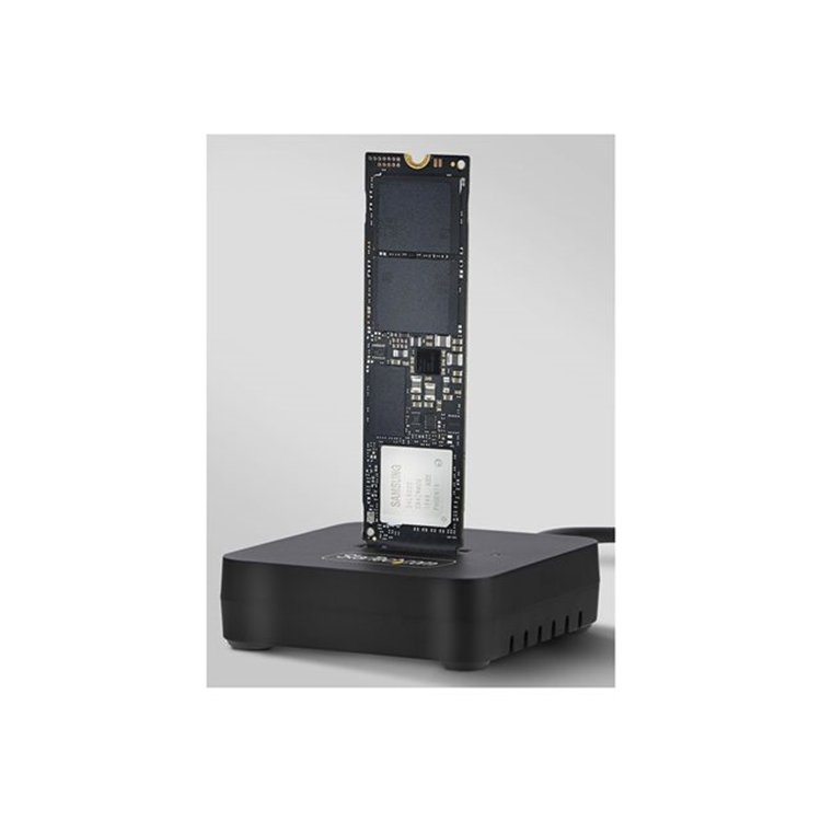 USB-C/USB-A to M.2 NVMe Dock Adapter USB-C/USB-A to M.2 NVMe Dock Adapter